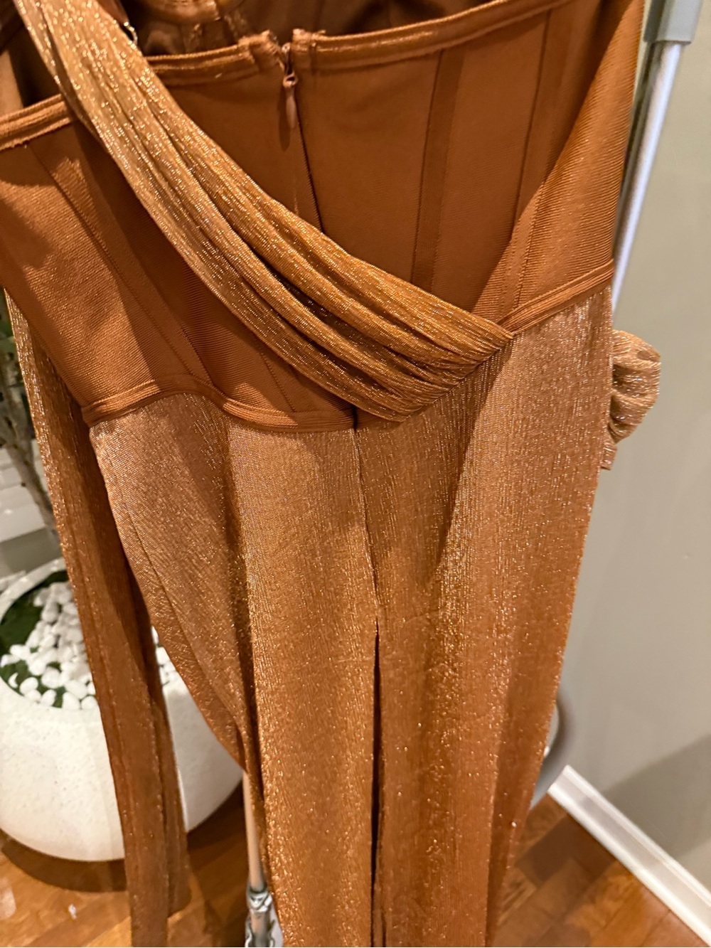 JLUXLABEL One-Shoulder Metallic Copper-Brown Gown - Picture 8 of 9